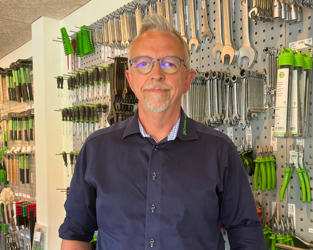 Kontakt Jim Schmeltz
